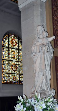 Notre-Dame-de-Grâce-de-Passy, statue de la Vierge