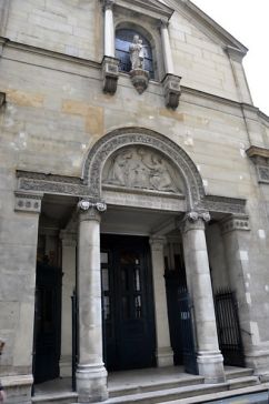 Notre-Dame-de-Grâce-de-Passy, la façade
