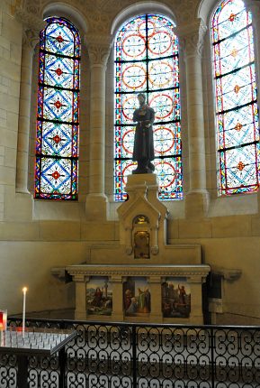 Chapelle absidiale Saint-Benoît-Joseph-Labre