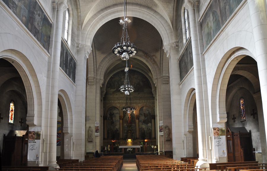 La nef de l'église