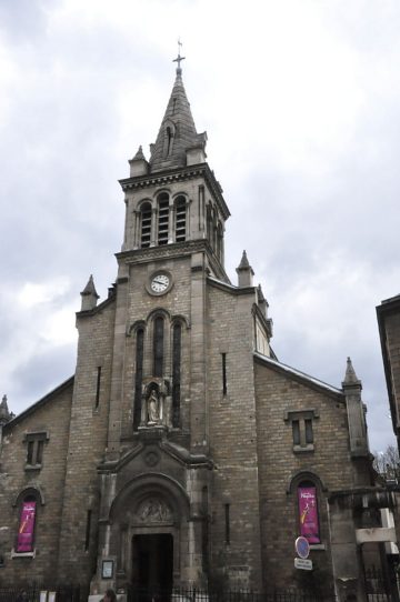 La façade de l'église