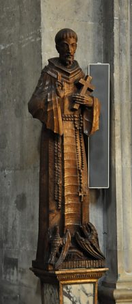 Statue d'un saint
