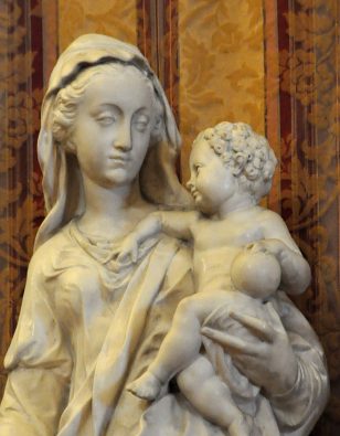 Statue de la Vierge à l'Enfant