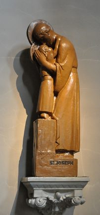 Statue de saint Joseph avec l'Enfant