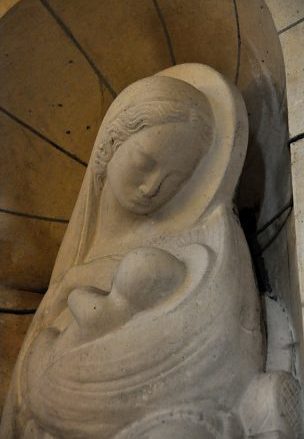 Statue de la Vierge à l'Enfant par Georges Serraz (1883-1964)
