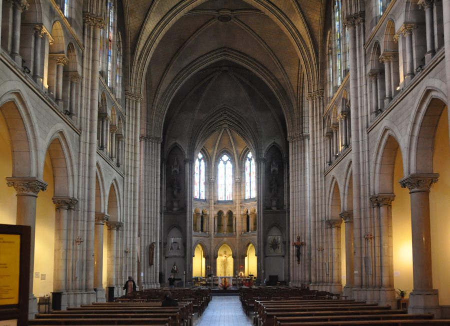 Vue d'ensemble de la nef de l'église Notre-Dame-du-Perpétuel-Secours