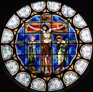 «La Crucifixion», vitrail de l'abside