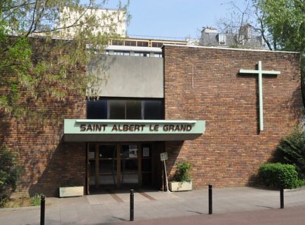 La façade de l'église