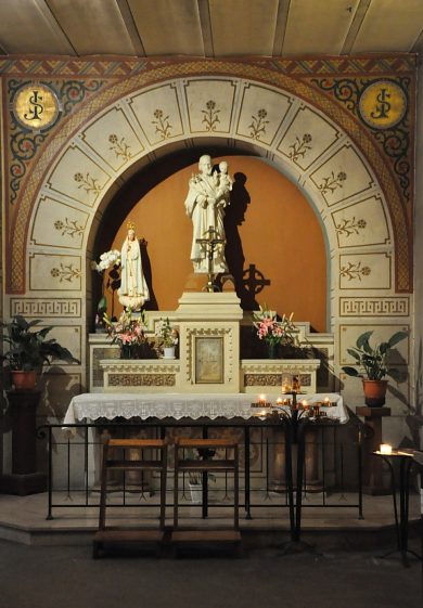 Autel absidial dédié à saint Joseph