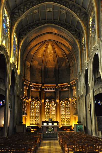 Vue d'ensemble du chœur et de l'abside