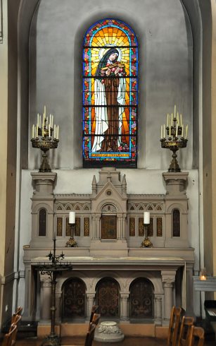 Chapelle latérale Sainte–Thérèse–de–l'Enfant–Jésus 