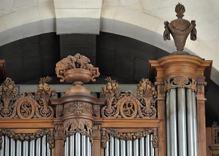 L'orgue de tribune, boiseries