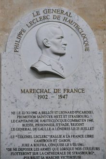 Plaque dédiée au marchal Leclerc