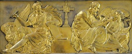 Plaque représentant saint Matthieu et saint Jean sur le côté de la chaire à prêcher