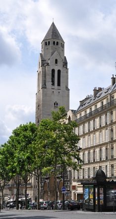 Le clocher de Saint-Pierre-de-Chaillot