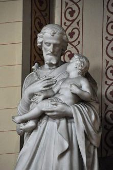 Statue de saint Joseph