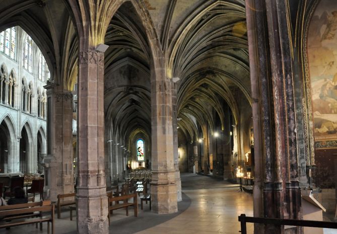 Eglise Saint-Séverin à Paris, double collatéral