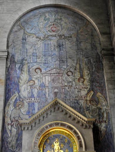 Mosaïque dans la chapelle de la Vierge