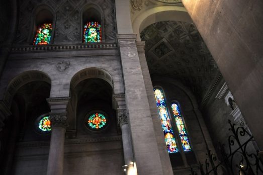 Élévations dans la chapelle du Sacré-Cœur et le transept droit