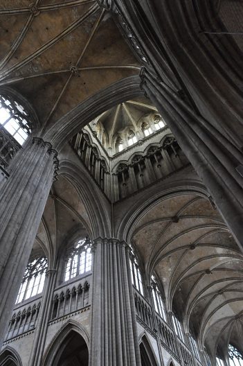 La tour-lanterne vue depuis le croisillon sud