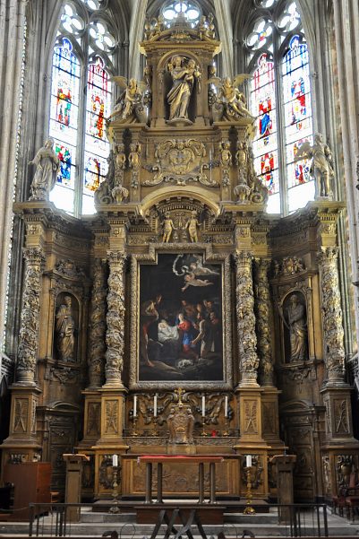 Le grand retable du XVIIe siècle et le tableau de la Nativité de Philippe de Champaigne