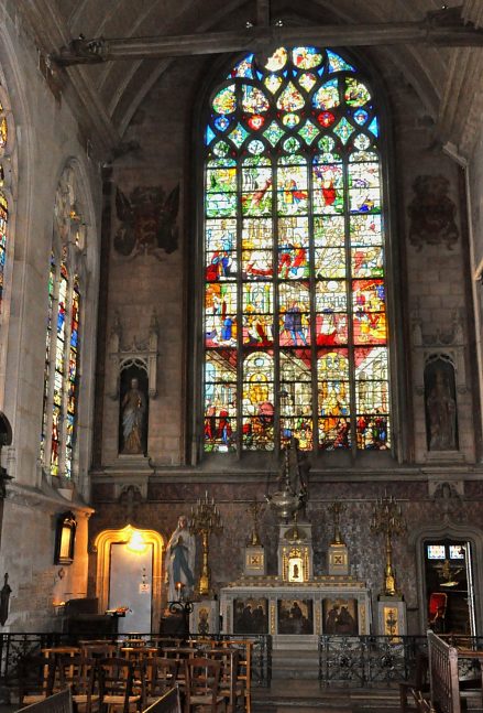 L'autel Saint-Joseph et le vitrail de la vie de saint Romain (vers  1500-1510)
