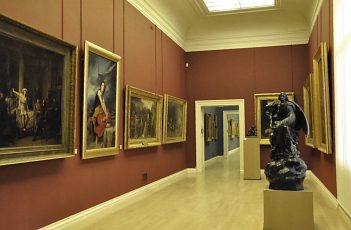 Une «salle-couloir» du musée de Rouen.