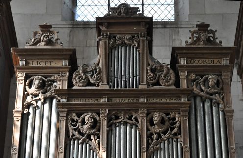 Partie haute de l'orgue de tribune