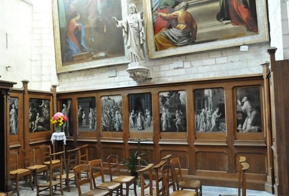 Les panneaux Renaissance en grisaille dans la chapelle du Sacré Cœur